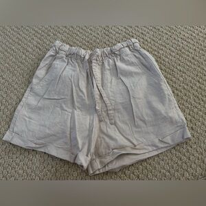 Uniqlo Women's Cream High Waist Shorts